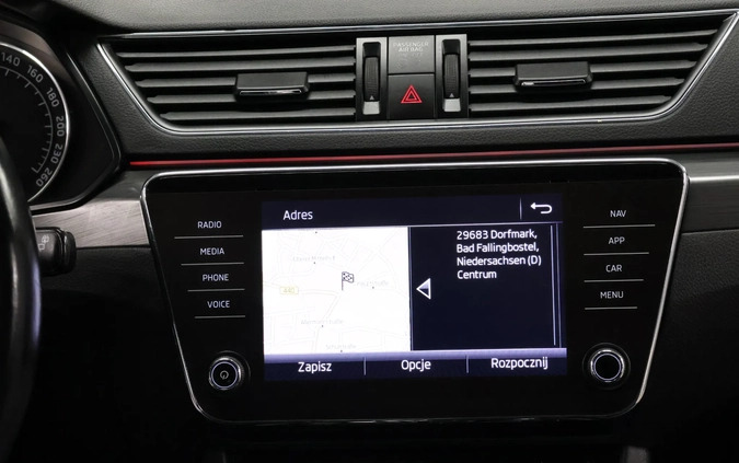 Skoda Superb cena 78999 przebieg: 152000, rok produkcji 2018 z Hel małe 172